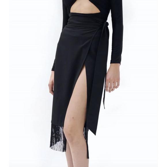 NEW RONNY KOBO lexus skirt in black - Picture 1 of 3